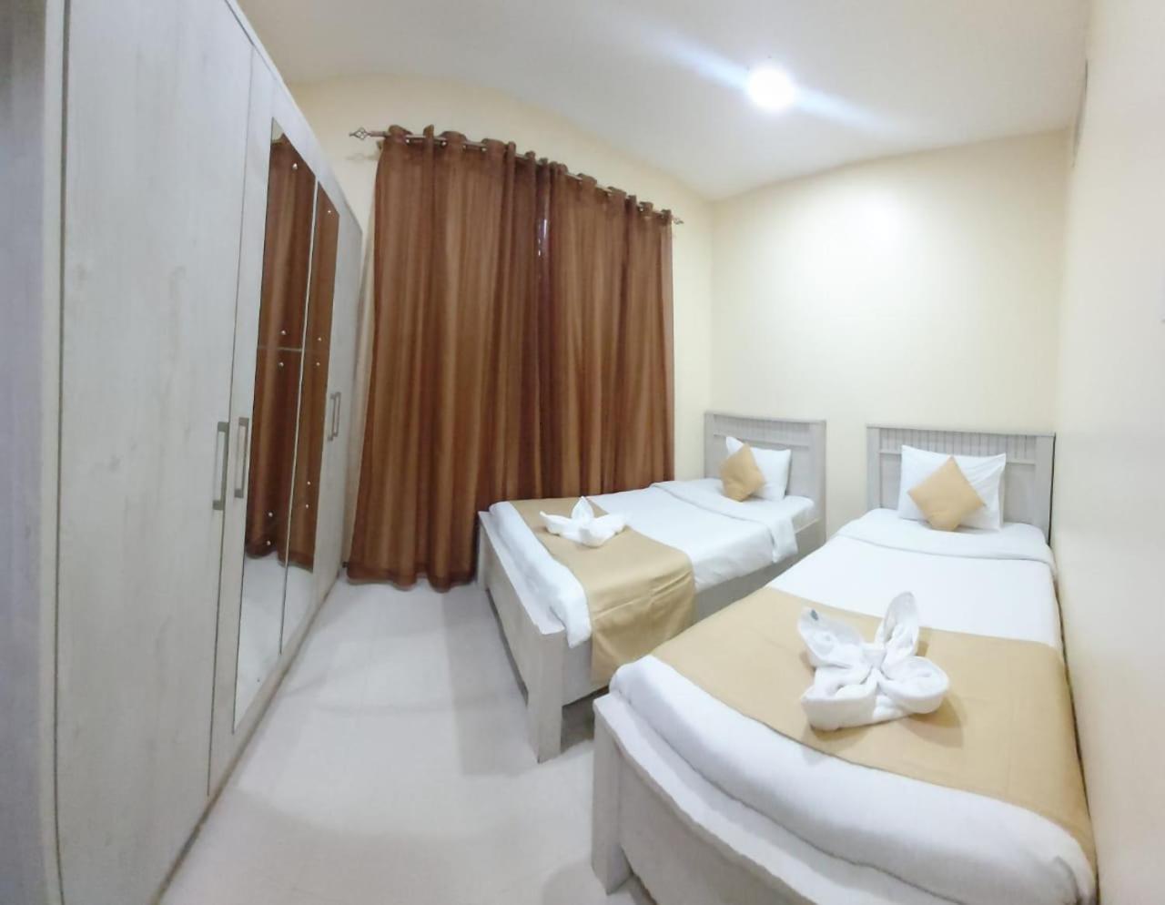 Al Khaleej Plaza Furnished Apartments Llc Ajman Extérieur photo