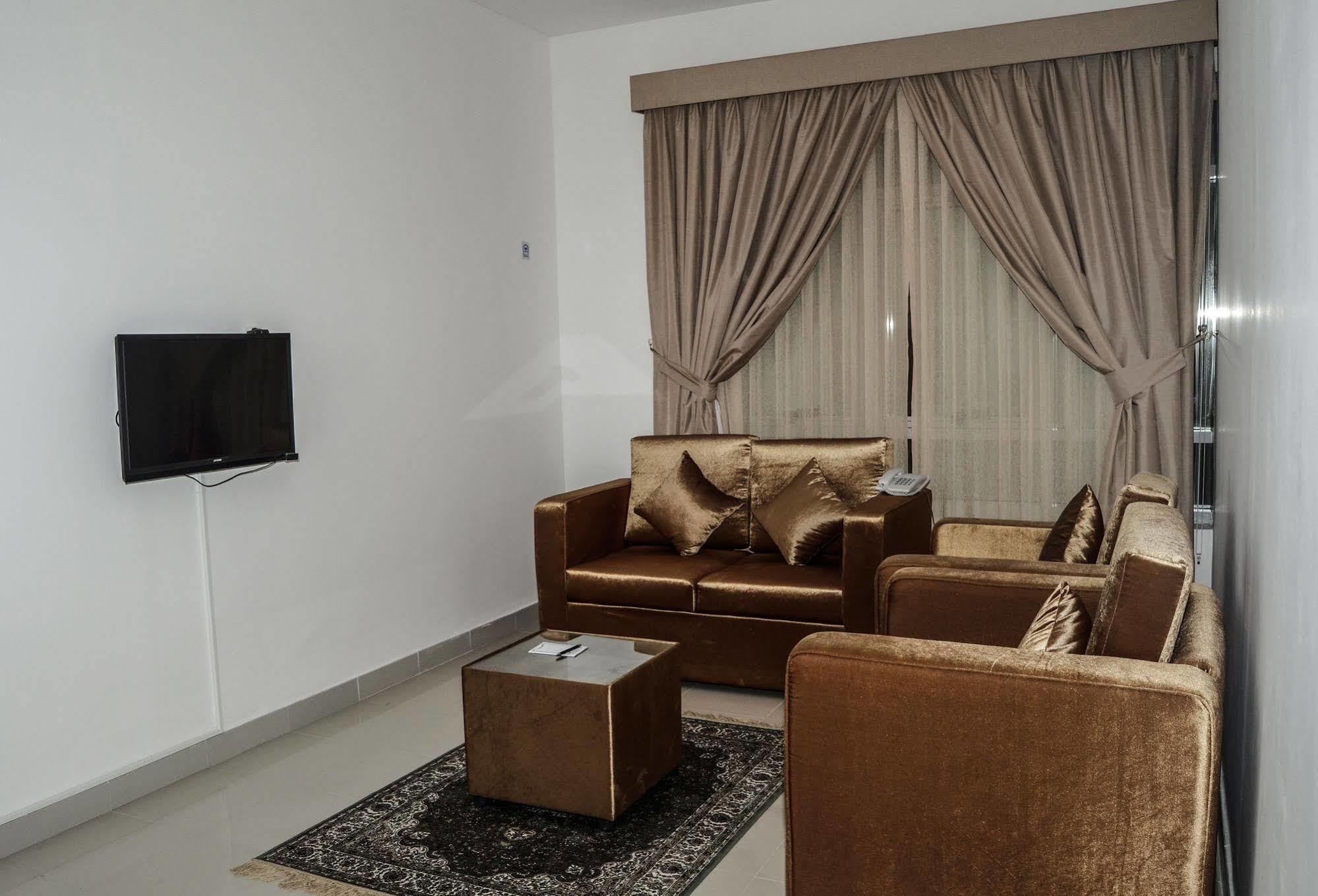 Al Khaleej Plaza Furnished Apartments Llc Ajman Extérieur photo